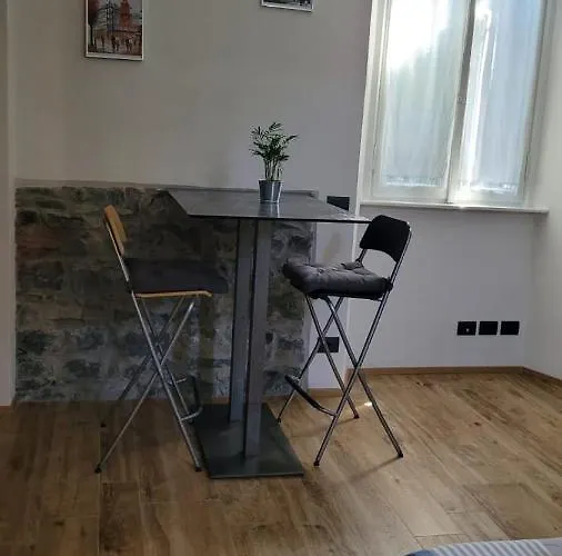 Docfahouse * Côme